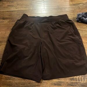 Lululemon brown athletic shorts size medium